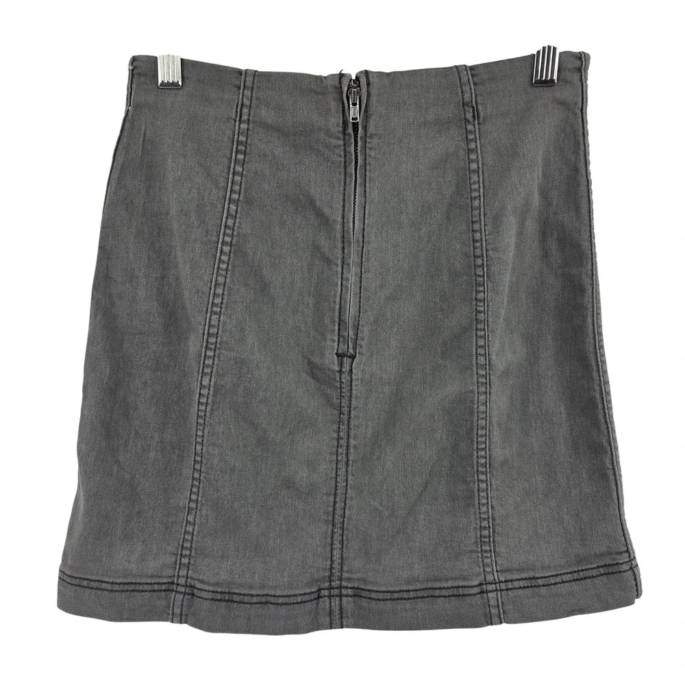 Free People Gray Denim Mini Skirt Size 4 Zip‎ Up Boho Grunge